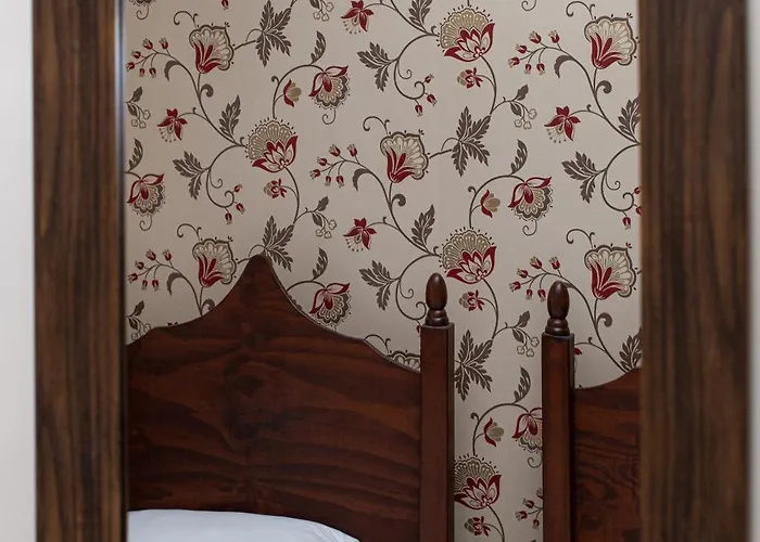 Islington Inn